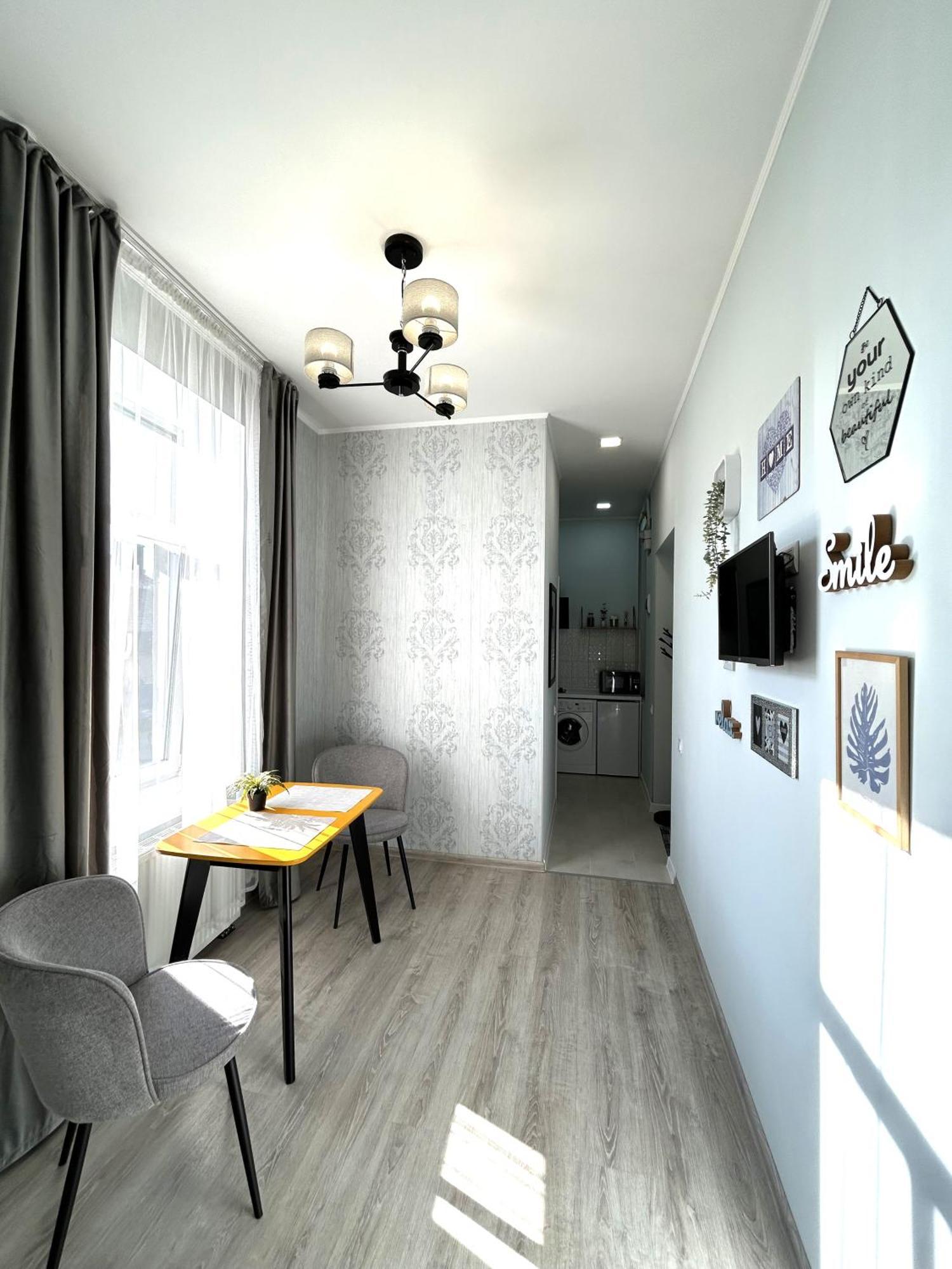 Romantic In The сity сenter Apartment